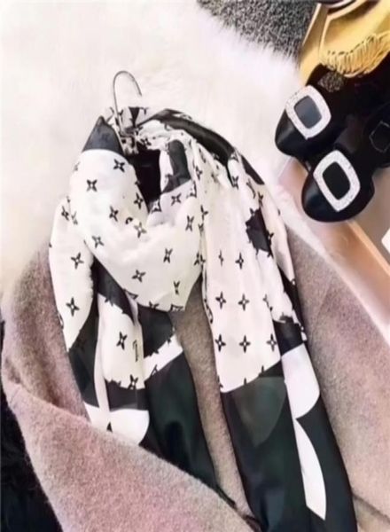 brand 100 pure silk scarf for women new spring design chain style long scarf wrap label 180x90cm shawl2014277, Blue;gray
brand 100 pure silk scarf for women new spring design chain style long scarf wrap label 180x90cm shawl2014277, Blue;gray