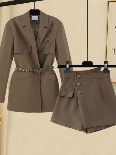 dress xgoth women's blazer dress suits 2022 new temperament large size high waist khaki blazer + buttonup shorts skirt twopiece set, White
dress xgoth women's blazer dress suits 2022 new temperament large size high waist khaki blazer + buttonup shorts skirt twopiece set, White