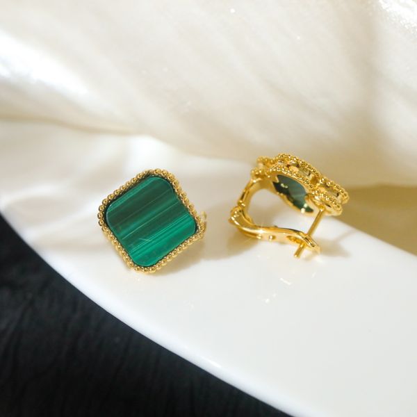 senior sense of four-leaf clover ear clips 18k gold natural mother-of-pearl ladies without ear holes temperament earrings, Silver
senior sense of four-leaf clover ear clips 18k gold natural mother-of-pearl ladies without ear holes temperament earrings, Silver