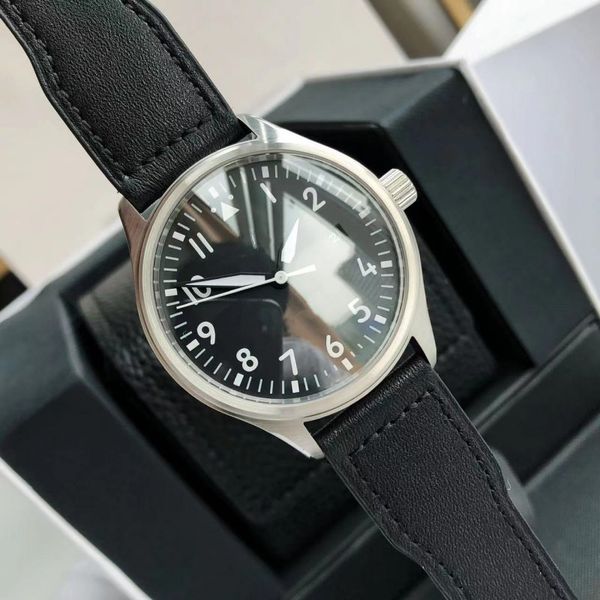new classic men's watch new upgraded pilot series, memory of an era, a watch story. simple business design, watch size 40mm, Slivery;brown
new classic men's watch new upgraded pilot series, memory of an era, a watch story. simple business design, watch size 40mm, Slivery;brown
