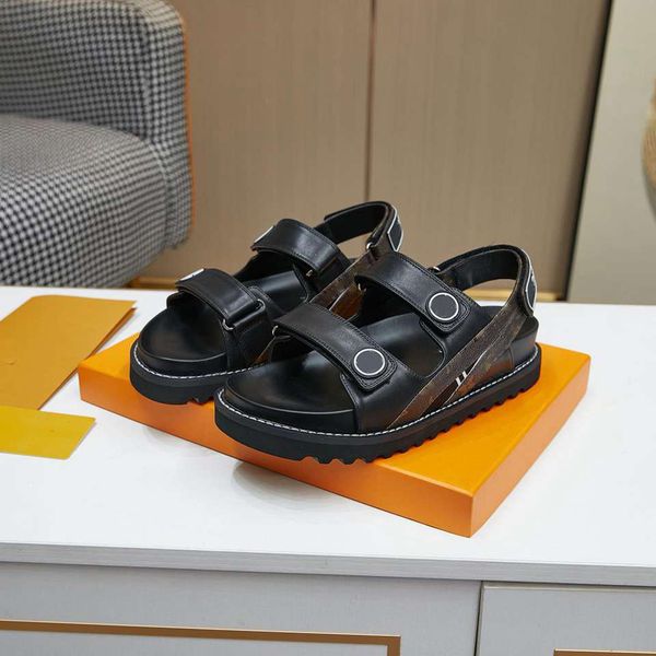 2023 authentic womans paseo flat comfort sandals lady luxury summery leather denim adjustable beach sandal slippers slides with box size 35-, Black
2023 authentic womans paseo flat comfort sandals lady luxury summery leather denim adjustable beach sandal slippers slides with box size 35-, Black