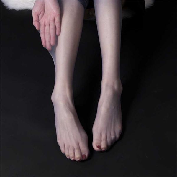 28% off ribbon factory store od single line stockings are not visible women' football shape is very transparent has thin legs dance an, Red;black
28% off ribbon factory store od single line stockings are not visible women' football shape is very transparent has thin legs dance an, Red;black