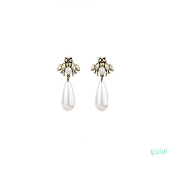 women brand fashion cute crystal bees stud earrings female vintage pearl earrings enamel animal jewelry wedding brincos accessorie3523601, Golden;silver
women brand fashion cute crystal bees stud earrings female vintage pearl earrings enamel animal jewelry wedding brincos accessorie3523601, Golden;silver