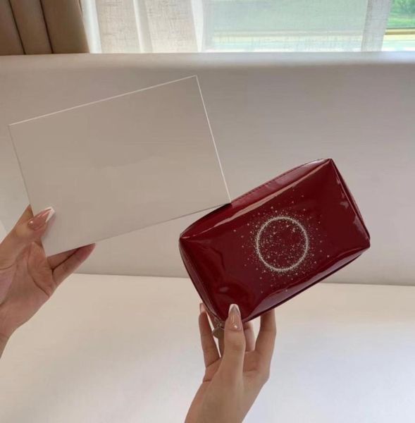 new fashion christmas black red makeup bag classic 2 colors cosmetic case vintage party makeup organizer bag clutch bag with gift 6570822
new fashion christmas black red makeup bag classic 2 colors cosmetic case vintage party makeup organizer bag clutch bag with gift 6570822