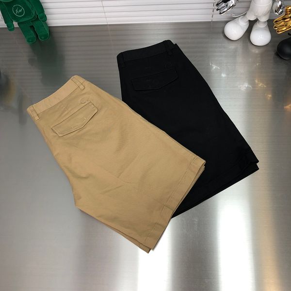 2023 summer men's casual shorts luxury brand quality design comfortable and versatile capris, White;black
2023 summer men's casual shorts luxury brand quality design comfortable and versatile capris, White;black