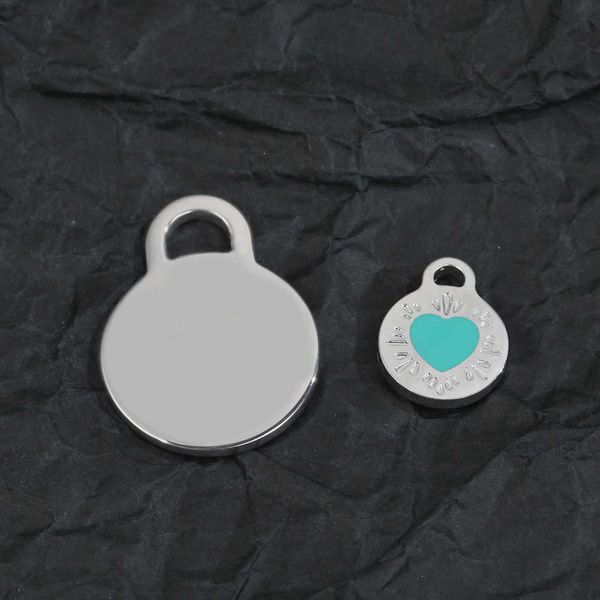 pendant necklaces round heart light luxury jewelry fashion exquisite woman party anniversary delivery aa230526, Silver
pendant necklaces round heart light luxury jewelry fashion exquisite woman party anniversary delivery aa230526, Silver