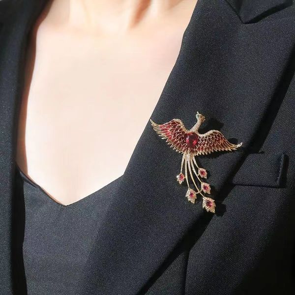 phoenix brooch design feels niche, coat pins fix clothes, anti glare decoration, chinese style high-end women's corsage, Gray
phoenix brooch design feels niche, coat pins fix clothes, anti glare decoration, chinese style high-end women's corsage, Gray