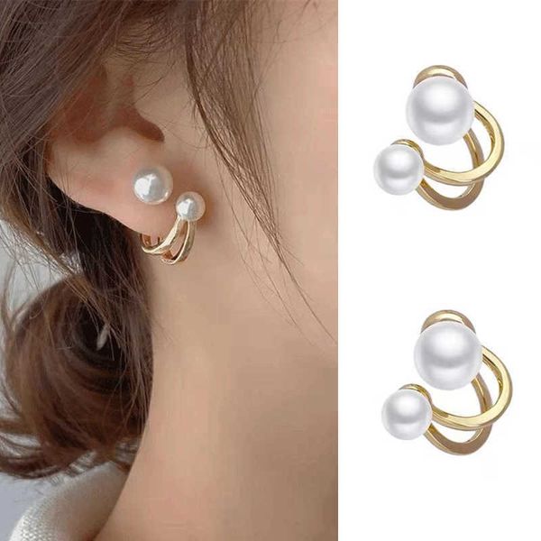 pendant necklaces charm lats new retro light luxury pearl stud earrings for woman korean simple temperament earring fashion jewelry accessor, Silver
pendant necklaces charm lats new retro light luxury pearl stud earrings for woman korean simple temperament earring fashion jewelry accessor, Silver