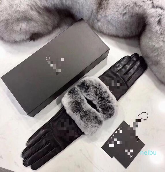 leather glove female rex rabbit fur mouth plus thick warm driving winter cycling driving gloves can touch screen5480027, Blue;gray
leather glove female rex rabbit fur mouth plus thick warm driving winter cycling driving gloves can touch screen5480027, Blue;gray