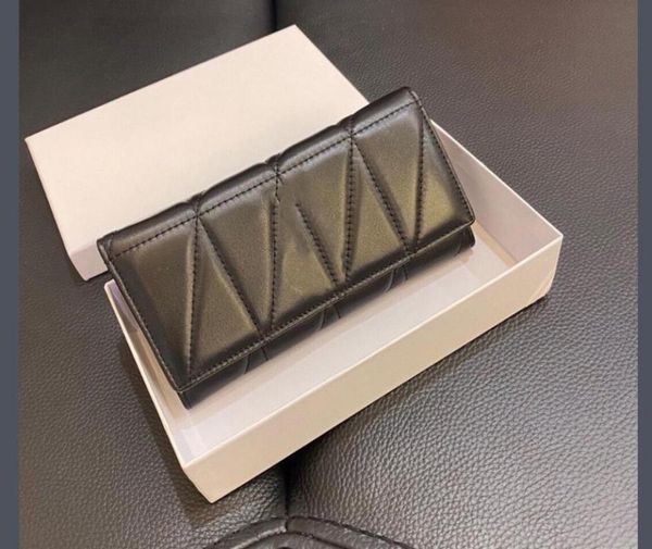 women wallet long purse leather wallet fashion and nice style tread shape zzl21020218171799, Red;black
women wallet long purse leather wallet fashion and nice style tread shape zzl21020218171799, Red;black