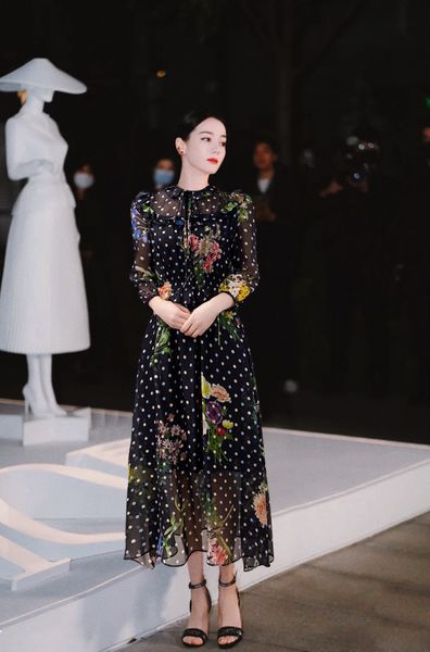 fancy dress european luxury designer dress 2023 new digital print polka dot long waistband silk dress, Black;gray
fancy dress european luxury designer dress 2023 new digital print polka dot long waistband silk dress, Black;gray