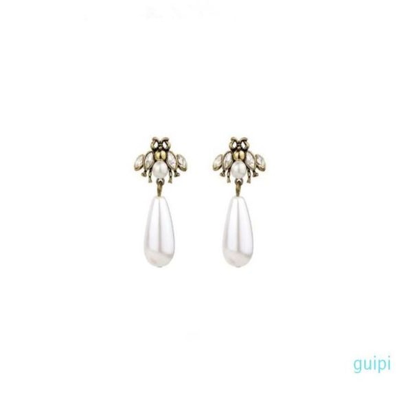 women brand fashion cute crystal bees stud earrings female vintage pearl earrings enamel animal jewelry wedding brincos accessorie2449098, Golden;silver
women brand fashion cute crystal bees stud earrings female vintage pearl earrings enamel animal jewelry wedding brincos accessorie2449098, Golden;silver