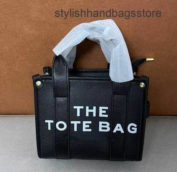 other bags handbag designer bag marc new fashion one shoulder crossbody bag women's casual small bagstylishhandbagsstore, Black;red
other bags handbag designer bag marc new fashion one shoulder crossbody bag women's casual small bagstylishhandbagsstore, Black;red