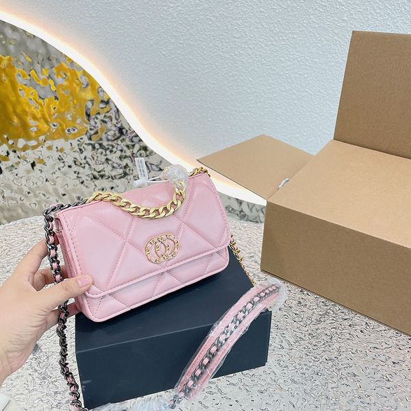 bag with designer black gold chain bags exquisite retro handbag 22s cc flap women's crossbody purses official imported genuine leather
bag with designer black gold chain bags exquisite retro handbag 22s cc flap women's crossbody purses official imported genuine leather