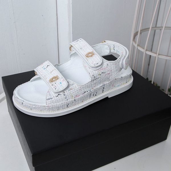 sandals fashion ccity flat beach sandals women designer summer channel slides leisure slippers xn041, Black
sandals fashion ccity flat beach sandals women designer summer channel slides leisure slippers xn041, Black