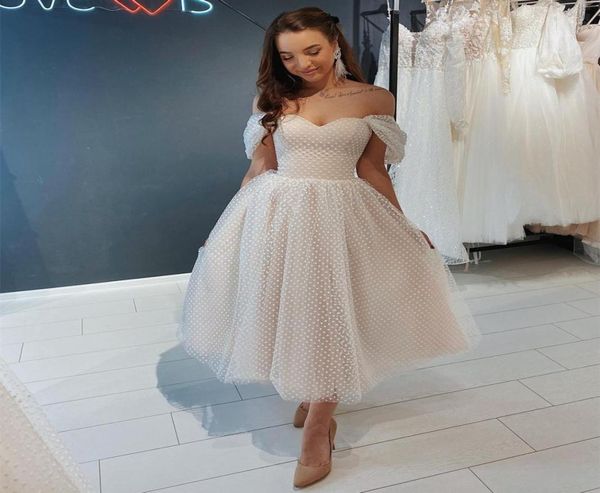 short wedding dress 2021 off shoulder ankle length point net bridal gown gorgeous for women brides tulle robe de mariee graceful1529568, White
short wedding dress 2021 off shoulder ankle length point net bridal gown gorgeous for women brides tulle robe de mariee graceful1529568, White