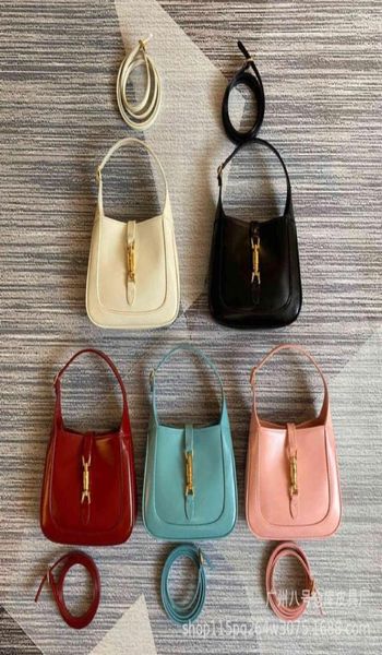 new jackie 1961 underarm bag with horse clasp leather french stick women039s mini one shoulder messenger4851606
new jackie 1961 underarm bag with horse clasp leather french stick women039s mini one shoulder messenger4851606