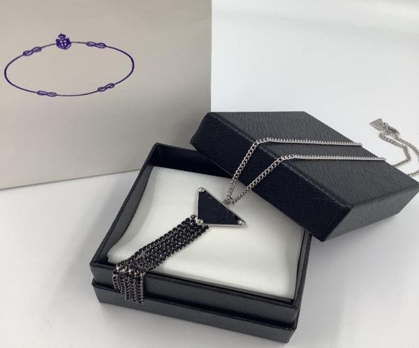luxury symbole pendant necklaces fashion for man woman highly quality women party wedding fringes triangles lovers gift hip hop je8050825, Silver
luxury symbole pendant necklaces fashion for man woman highly quality women party wedding fringes triangles lovers gift hip hop je8050825, Silver