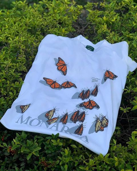 house ausmss treasure american retro butterfly short sleeve t-shirt student versatile loose vintage style half sleeve, White;black
house ausmss treasure american retro butterfly short sleeve t-shirt student versatile loose vintage style half sleeve, White;black