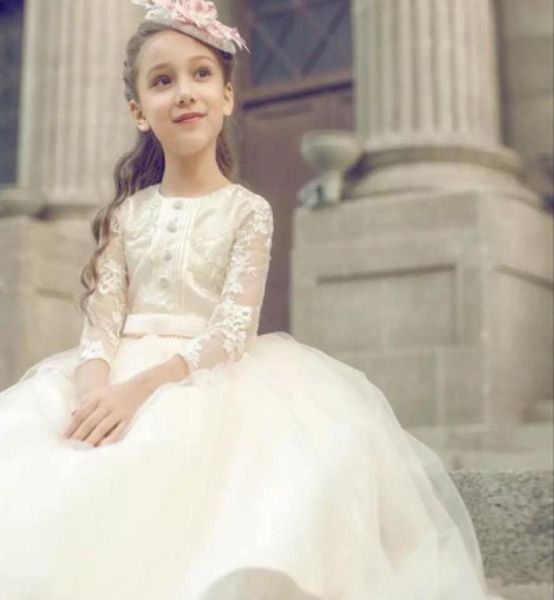 2019 long sleeve jewel lace and tulle wedding flower girls dresses aline sash button kids formal wear1561754, White;blue
2019 long sleeve jewel lace and tulle wedding flower girls dresses aline sash button kids formal wear1561754, White;blue