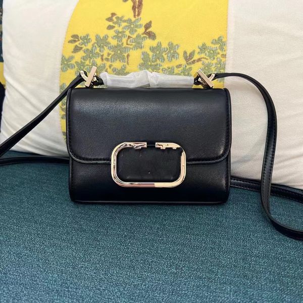 2023 designers women washed denim bag lou lou puffer fashion classic jeans shoulder messenger shopping bags
2023 designers women washed denim bag lou lou puffer fashion classic jeans shoulder messenger shopping bags