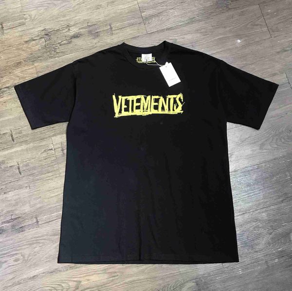 french fashion brand vite cute veements yellow graffiti letter men's and women's loose short sleeve t-shirt underlay 1 ya0q, White;black
french fashion brand vite cute veements yellow graffiti letter men's and women's loose short sleeve t-shirt underlay 1 ya0q, White;black