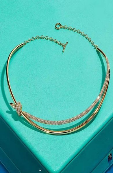 luxury designer pendant necklaces chokers 18k gold plated butterfly bow knot charm collar for women jewelry party gift wedding9403225, Golden;silver
luxury designer pendant necklaces chokers 18k gold plated butterfly bow knot charm collar for women jewelry party gift wedding9403225, Golden;silver