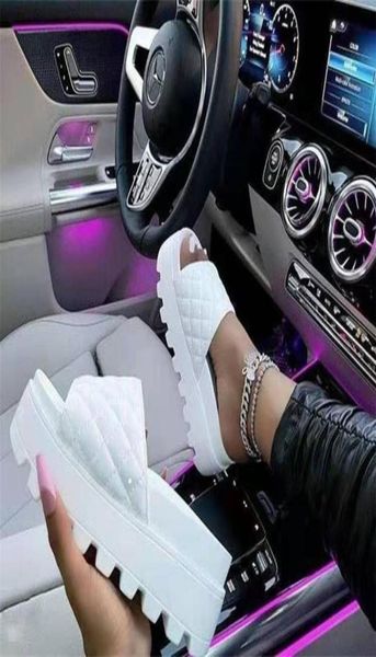 women padded sandals flat slipper quilted leather slides thick bottom sandal fashion girl platform shoes good quality summer slipp2380383, Black
women padded sandals flat slipper quilted leather slides thick bottom sandal fashion girl platform shoes good quality summer slipp2380383, Black