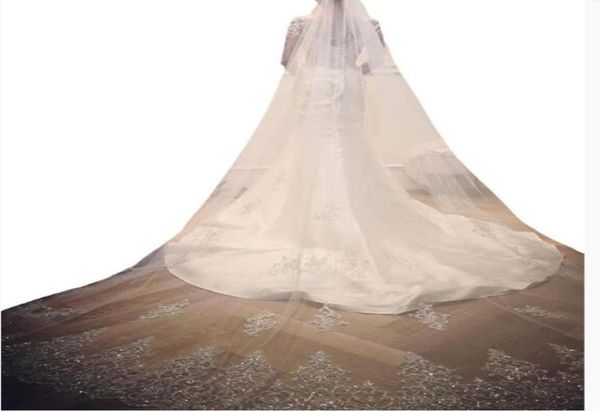 2019 designed single layer bridal veils lace appliques beads sequins new amazing wedding veils wedding dresses accessories c8225875, Black
2019 designed single layer bridal veils lace appliques beads sequins new amazing wedding veils wedding dresses accessories c8225875, Black