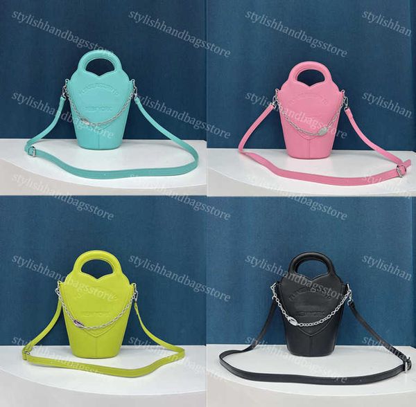 designer bag women pu leather chian shoulder bags brand letter new york bucket bag messenger bag purse the tote bag stylishhandbagsstore
designer bag women pu leather chian shoulder bags brand letter new york bucket bag messenger bag purse the tote bag stylishhandbagsstore