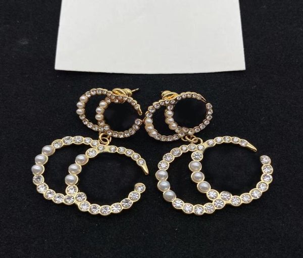 luxury designer fashion pearls letter dangle chandelier earrings aretes orecchini for women party engagement jewelry with box4777251, Silver
luxury designer fashion pearls letter dangle chandelier earrings aretes orecchini for women party engagement jewelry with box4777251, Silver