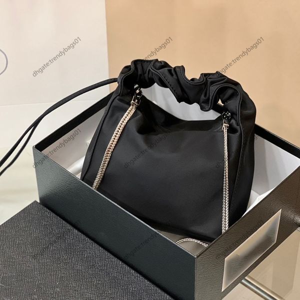 thread handbag luxury bags designers shoulder bags women bags woman fashion classic handbags material leather weekender bags for women
thread handbag luxury bags designers shoulder bags women bags woman fashion classic handbags material leather weekender bags for women