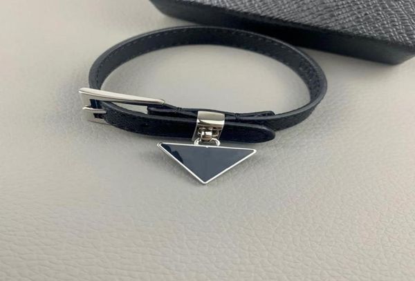 arrival triangle leather charm bracelets ladies cow genuine leathers belt triangles design bracelet punk hip hop jewelry accessori4448772, Golden;silver
arrival triangle leather charm bracelets ladies cow genuine leathers belt triangles design bracelet punk hip hop jewelry accessori4448772, Golden;silver