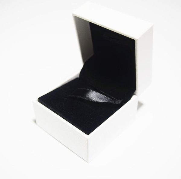 small white paper box package flat sponge or pillow inside for pandora charm bead necklace earrings ring pendant jewelry packaging9497761, Black;white
small white paper box package flat sponge or pillow inside for pandora charm bead necklace earrings ring pendant jewelry packaging9497761, Black;white