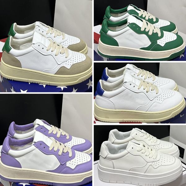 designer run sneakers women leather suede trainers low beige black white skate shoes casual sneaker size 35-40
designer run sneakers women leather suede trainers low beige black white skate shoes casual sneaker size 35-40