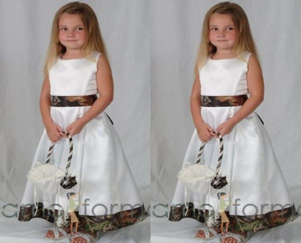 ankle lenght camo flower girls dresses for wedding stain crew a line cute pageants gowns for girls 20169115547, White;blue
ankle lenght camo flower girls dresses for wedding stain crew a line cute pageants gowns for girls 20169115547, White;blue