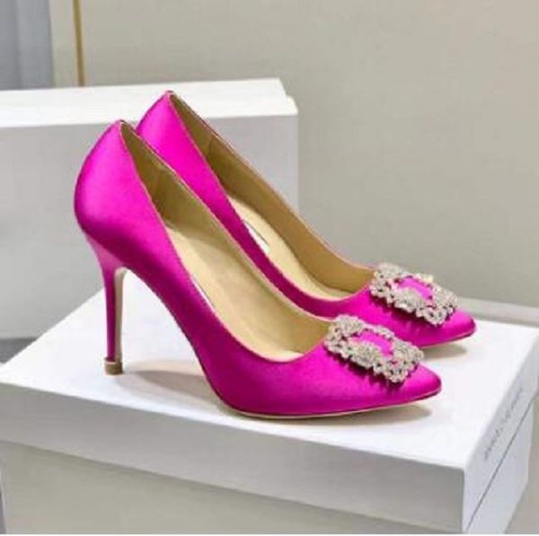 08 fashion party rhinestone buckle embellished classic formal shoes 10cm women's silk satin party luxury designer pumps wedding high he, Black
08 fashion party rhinestone buckle embellished classic formal shoes 10cm women's silk satin party luxury designer pumps wedding high he, Black