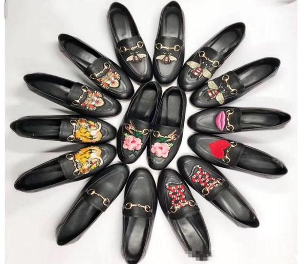 luxury genuine leather and flat shoes 2018 spring and autumn season metal clasps women039s shoes men and women flat heel design8125489, Black
luxury genuine leather and flat shoes 2018 spring and autumn season metal clasps women039s shoes men and women flat heel design8125489, Black