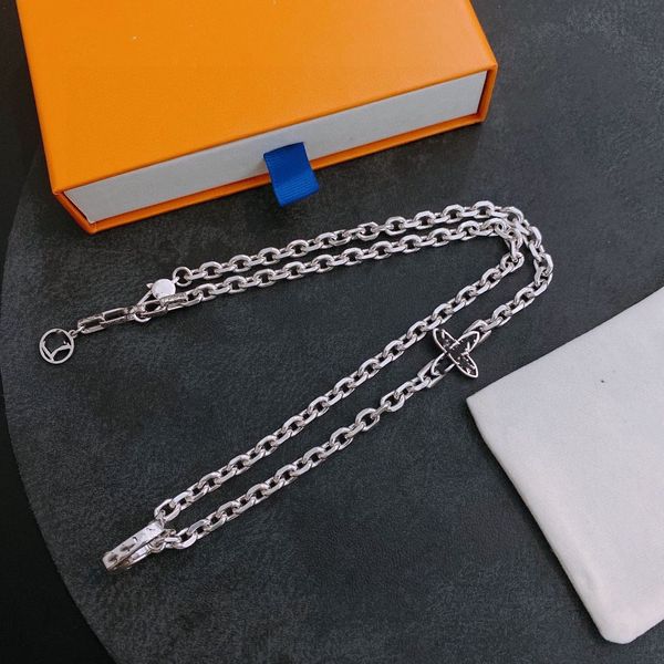 2023 luxury brand designer pendants necklaces letter luis choker pendant necklace beads chain jewelry viutonity accessories gifts al2i, Silver
2023 luxury brand designer pendants necklaces letter luis choker pendant necklace beads chain jewelry viutonity accessories gifts al2i, Silver