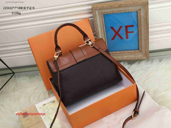 totes women's designers luxury famous shoulder bag totes purse handbag message bags cluth brand classic crossbody pu lady #225 22cm old
totes women's designers luxury famous shoulder bag totes purse handbag message bags cluth brand classic crossbody pu lady #225 22cm old