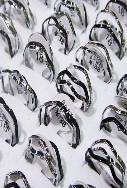 fashion whole jewelry lots 50pairs stainless steel black with silver 3 in 1 waves rings a4683350772, Golden;silver
fashion whole jewelry lots 50pairs stainless steel black with silver 3 in 1 waves rings a4683350772, Golden;silver