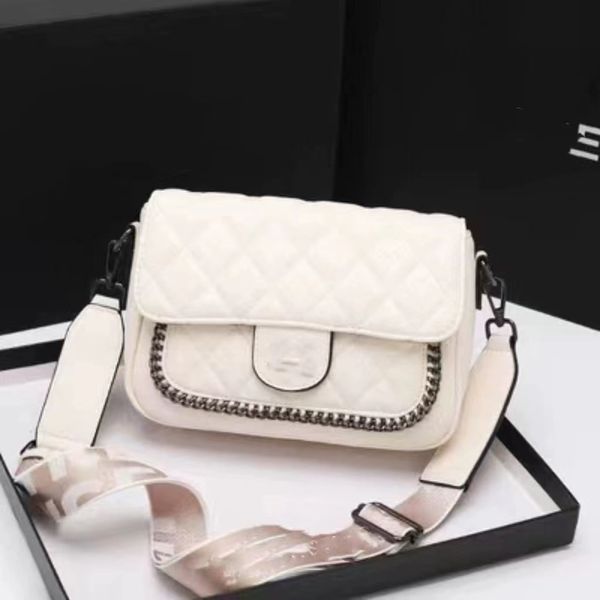 advanced bag with a diagonal cross western style women's bag, new trend small square bag
advanced bag with a diagonal cross western style women's bag, new trend small square bag
