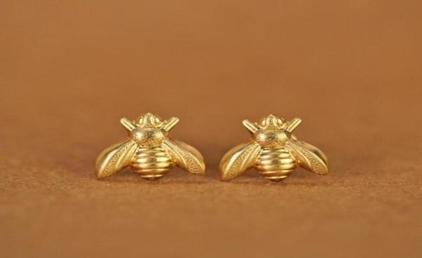 10pair gold silver honey bee earrings tiny honeybee stud earrings woodland insect fly bird honey bumble bee stud earrings16370997005041, Golden;silver
10pair gold silver honey bee earrings tiny honeybee stud earrings woodland insect fly bird honey bumble bee stud earrings16370997005041, Golden;silver