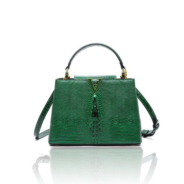 2023 chv-014 commuter tote designer luxury womens shoulder bags women crossbody bag high-quality animal print alligator genuine leather casu
2023 chv-014 commuter tote designer luxury womens shoulder bags women crossbody bag high-quality animal print alligator genuine leather casu