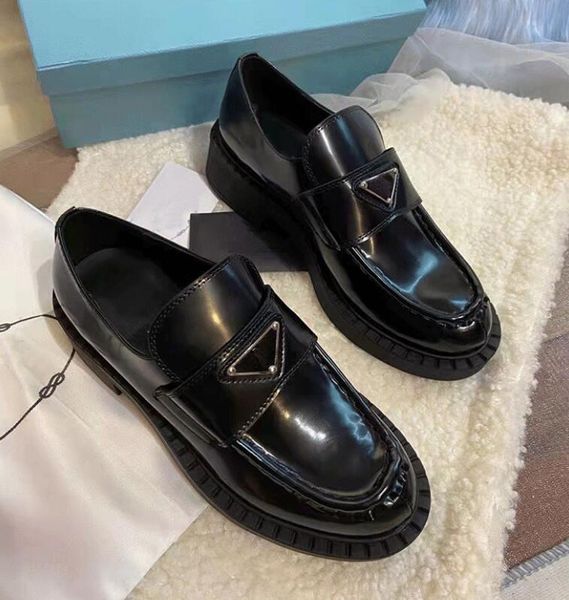 women casual shoes leather loafers thick bottom p triangle sign black cloudbust genuine leathers shoe increase platform sneakers with dust b
women casual shoes leather loafers thick bottom p triangle sign black cloudbust genuine leathers shoe increase platform sneakers with dust b