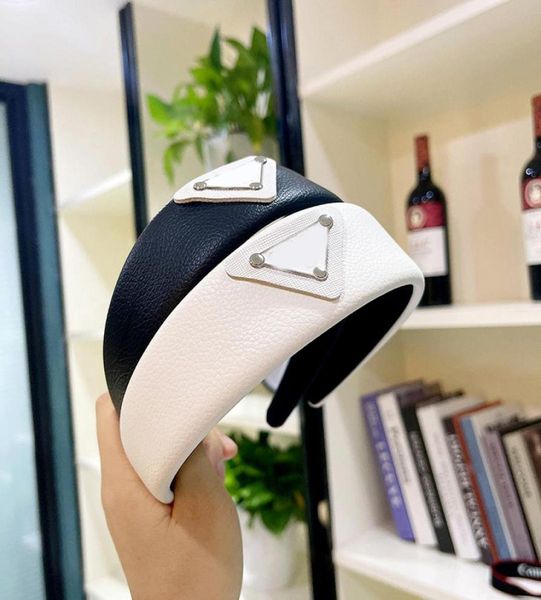 designer p letter luxury headbands hair bands for women girl pd brand elastic headband sports fitness headband head wrap 4 color1472700, Silver
designer p letter luxury headbands hair bands for women girl pd brand elastic headband sports fitness headband head wrap 4 color1472700, Silver
