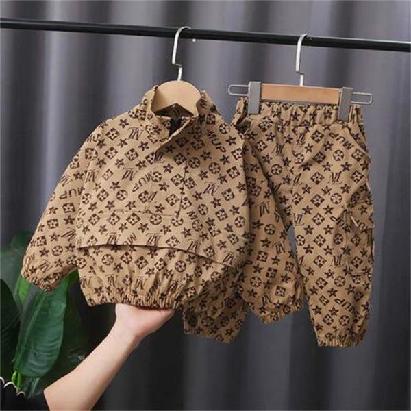 children designer 4 baby boy clothes 5 years toddler boutique outfits fashion print splicing coats and pants kids bebes jogging suits tracks, White
children designer 4 baby boy clothes 5 years toddler boutique outfits fashion print splicing coats and pants kids bebes jogging suits tracks, White