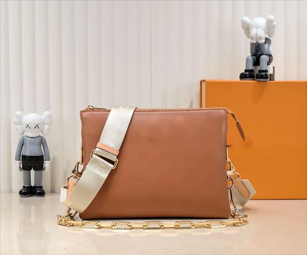 luxury designer bags coussin ladies fashion casual designe luxury handbag shoulder bags crossbody handbag crossbody bag purse
luxury designer bags coussin ladies fashion casual designe luxury handbag shoulder bags crossbody handbag crossbody bag purse