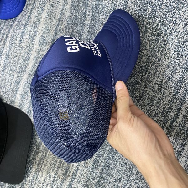2023 luxury baseball cap new most color ball cap luxury designer hat fashion truck cap high-quality embroidered alphabet 22ss, Blue;gray
2023 luxury baseball cap new most color ball cap luxury designer hat fashion truck cap high-quality embroidered alphabet 22ss, Blue;gray
