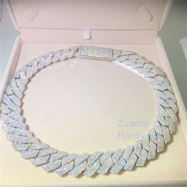 wholesale big chain 20mm vvs moissanite chain necklace 925 iced out cuban link chain, Silver
wholesale big chain 20mm vvs moissanite chain necklace 925 iced out cuban link chain, Silver